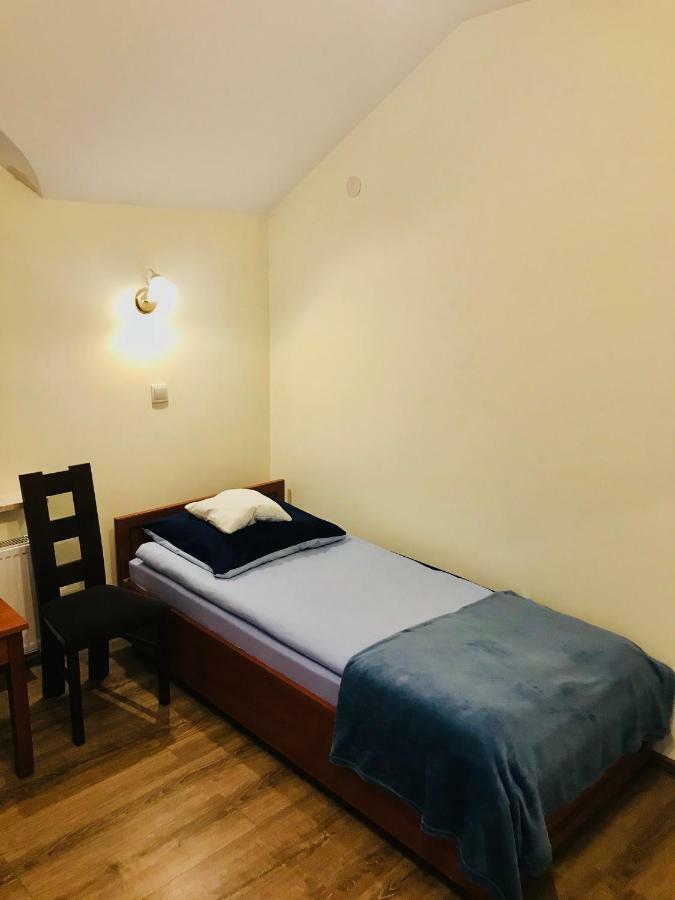 Ferienwohnung Pensjonat Nad Struga Stryków Exterior foto